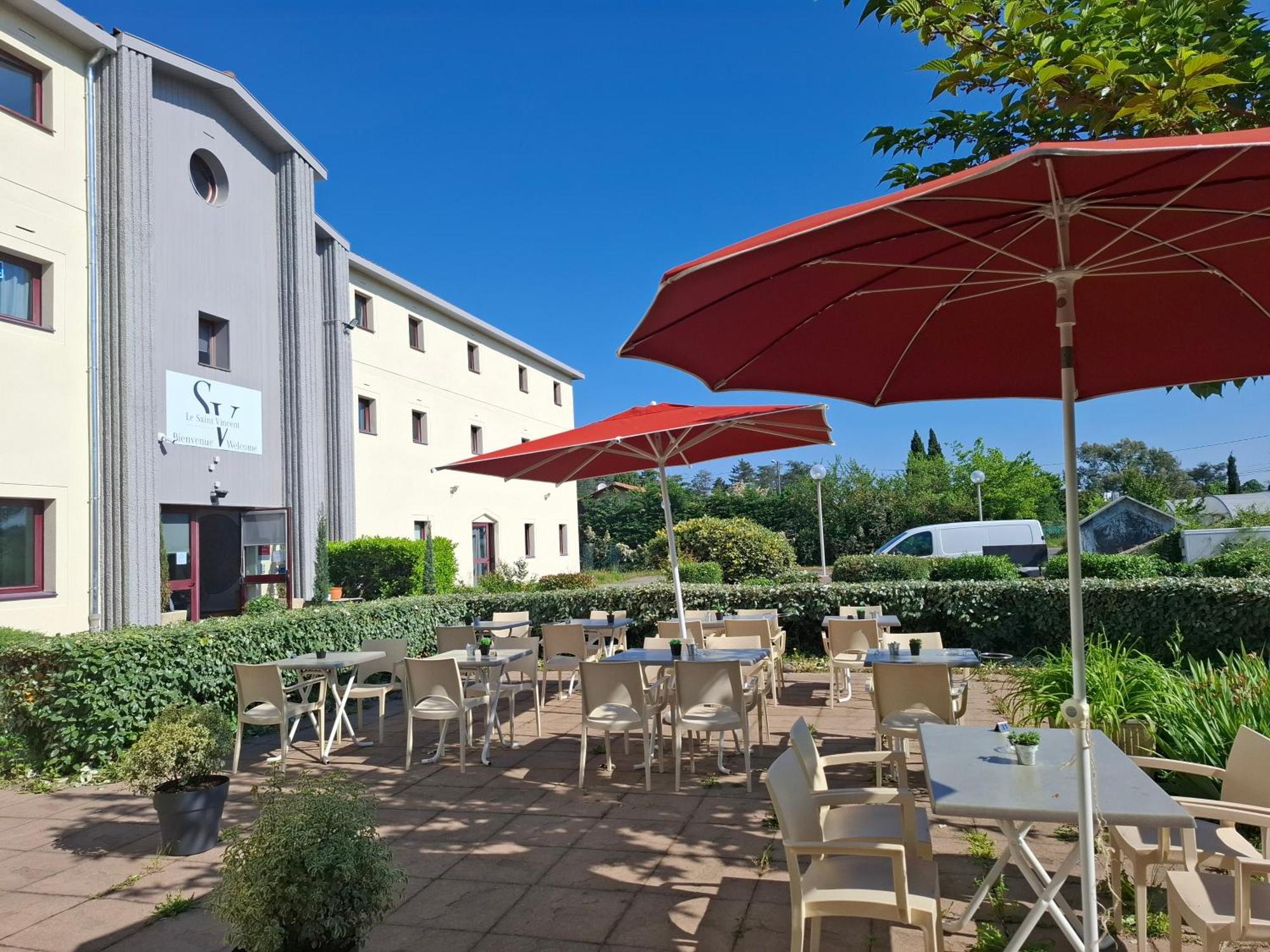 Hotel Le Saint Vincent Lyon Sud Vourles Exterior foto